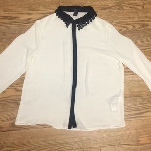 NWOT Forever 21 Button-down